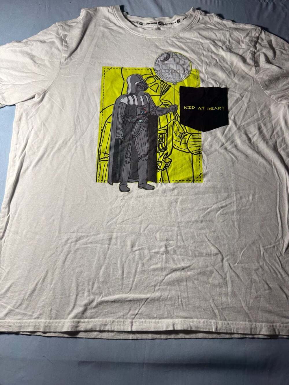 Star Wars Darth Vader Kid At Heart T-Shirt Size US XL